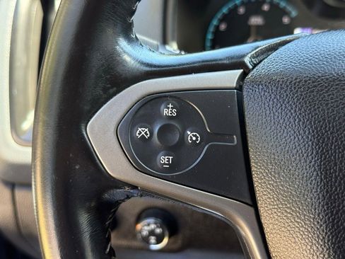 Used 2016 Chevrolet Colorado Z71 image 40