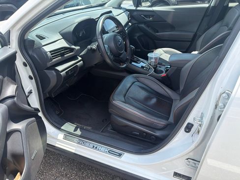 Used 2024 Subaru Crosstrek 2.5i Limited w/ Popular Package #3A AWD/4WD image 10