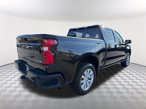 Used 2024 Chevrolet Silverado 1500 Custom image 5