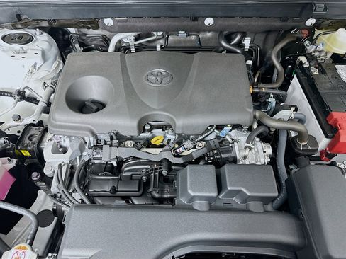 Used 2025 Toyota RAV4 XLE w/ Convenience Package image 35