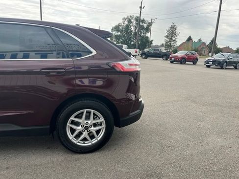 Used 2024 Ford Edge SEL AWD/4WD image 8