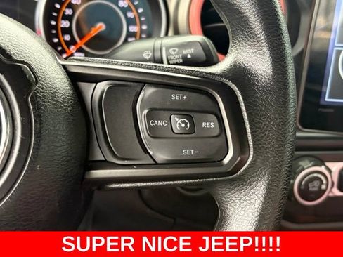 Used 2018 Jeep Wrangler Sport AWD/4WD image 19
