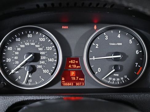 Used 2012 BMW X5 xDrive35i image 14