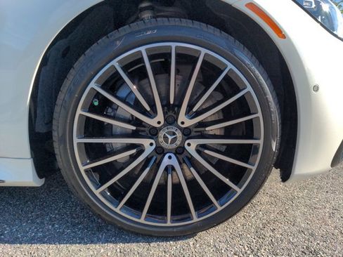 Certified 2023 Mercedes-Benz S 500 4MATIC image 11