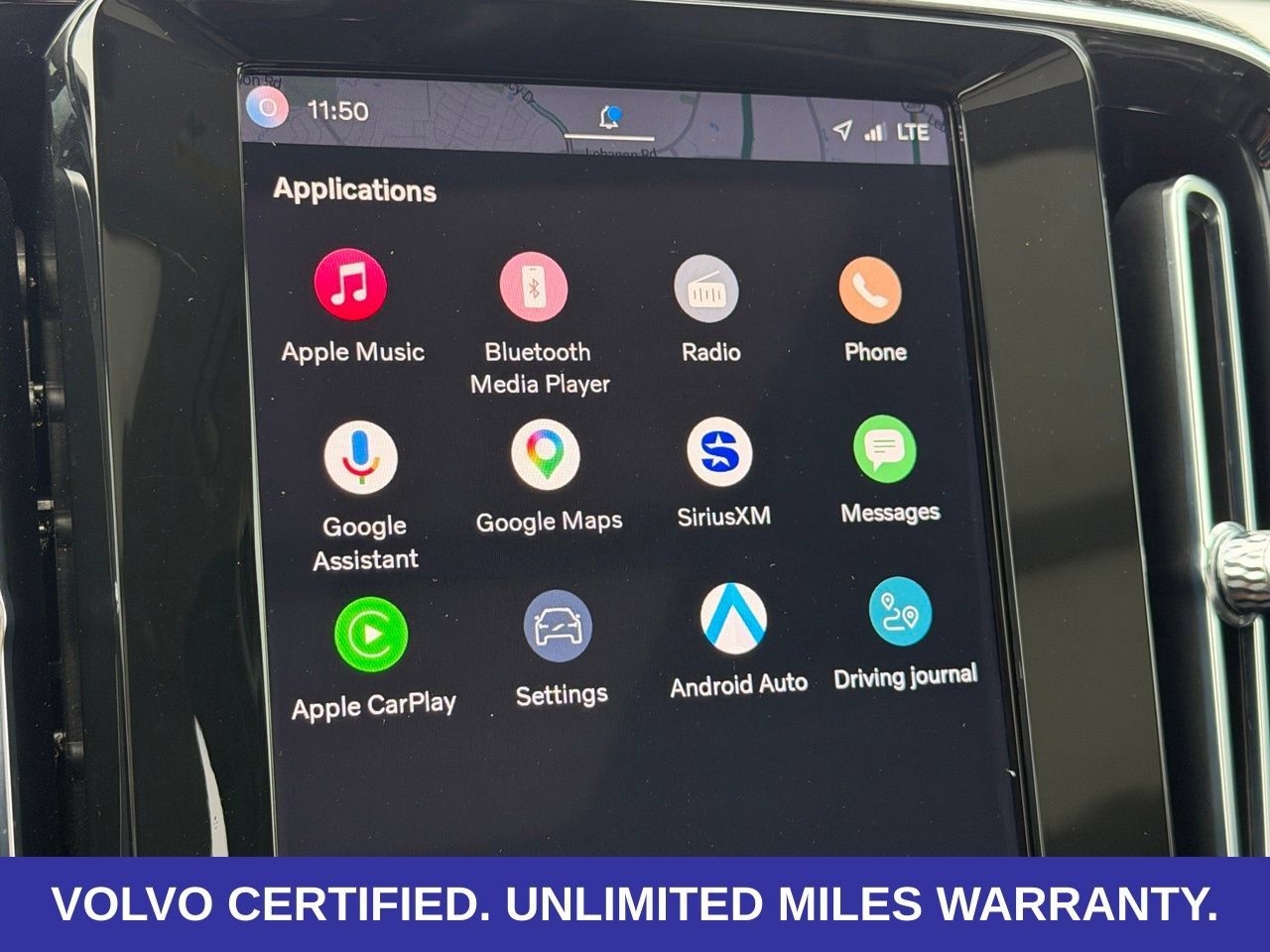 Certified 2024 Volvo XC40 B5 Plus w/ Protection Package Premier AWD/4WD image 27