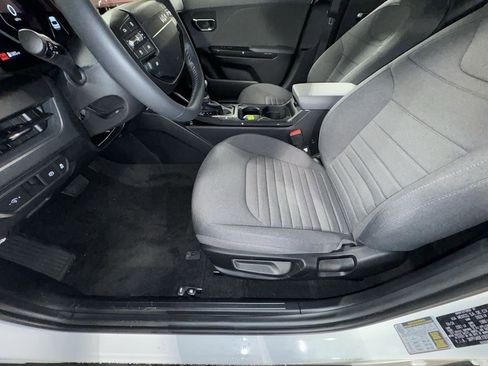 New 2025 Kia K4 EX image 15