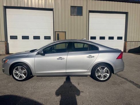 Used 2014 Volvo S60 T5 FWD image 7