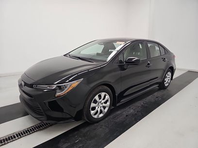 Used 2025 Toyota Corolla LE