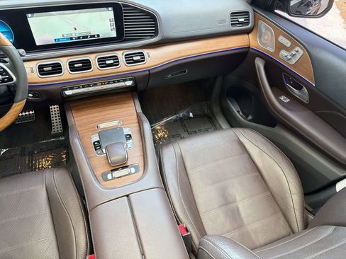 Used 2020 Mercedes-Benz GLS 580 4MATIC image 26