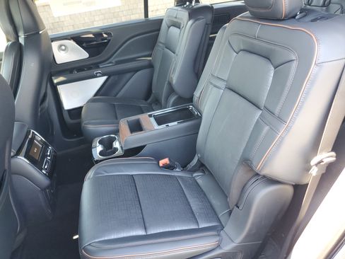 New 2026 Lincoln Aviator Black Label w/ Dynamic Handling Package AWD/4WD image 26