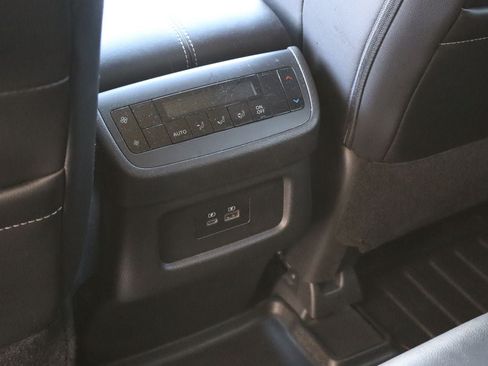 Used 2023 Nissan Pathfinder SL w/ SL Black Package FWD image 20
