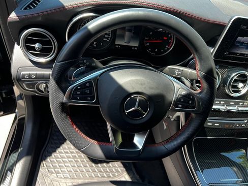 Used 2019 Mercedes-Benz GLC 43 AMG 4MATIC image 37