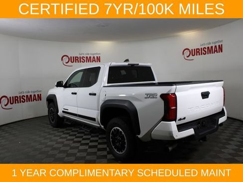 Used 2024 Toyota Tacoma TRD Off-Road w/ TRD Off Road Premium Package AWD/4WD image 6
