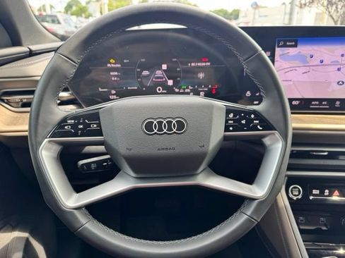 Certified 2025 Audi Q5 Premium w/ Convenience Package AWD/4WD image 24