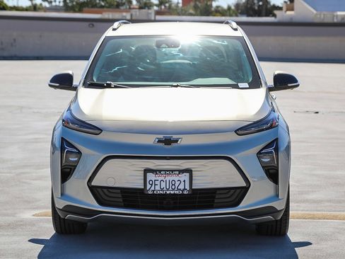 Used 2023 Chevrolet Bolt EUV Premier image 2