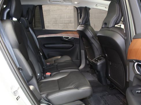 Used 2023 Volvo XC90 B6 Plus w/ Protection Package Premier AWD/4WD image 47