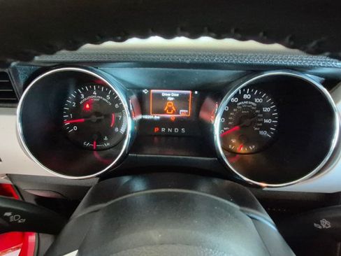 Used 2016 Ford Mustang Premium RWD image 19
