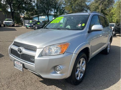 Used 2010 Toyota RAV4 Limited AWD/4WD image 3