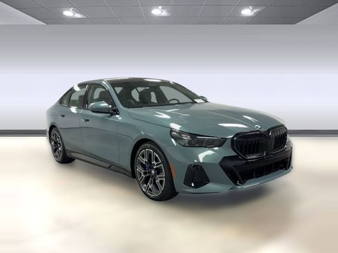 New 2026 BMW 530i w/ M Sport Package image 6