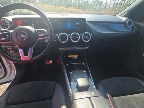 Used 2023 Mercedes-Benz GLA 250 4MATIC w/ AMG Line Exterior image 9