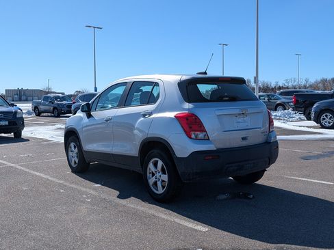 Used 2016 Chevrolet Trax LS image 3