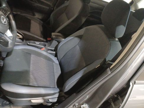 Used 2025 Nissan Versa SV image 13