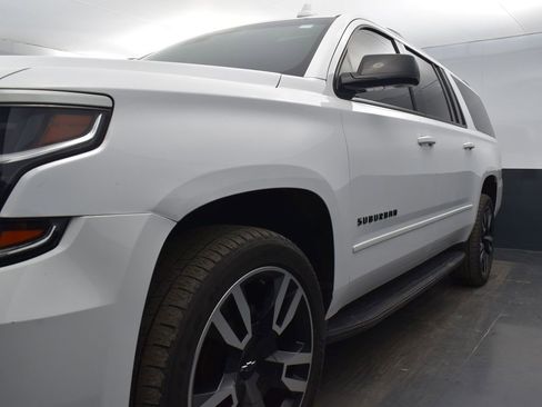 Used 2019 Chevrolet Suburban Premier image 44