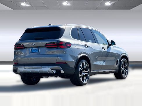 Used 2026 BMW X5 xDrive40i AWD/4WD image 8