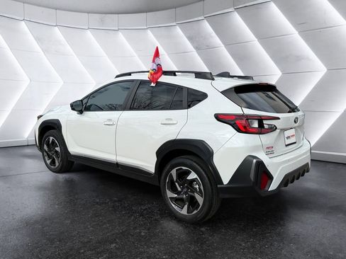 Used 2024 Subaru Crosstrek 2.5i Limited image 9