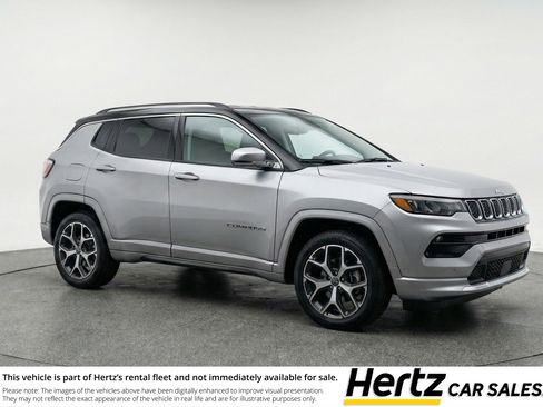 Used 2025 Jeep Compass Limited image 1