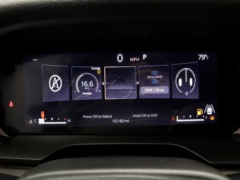 Used 2024 Jeep Grand Cherokee Limited w/ Luxury Tech Group II image 29