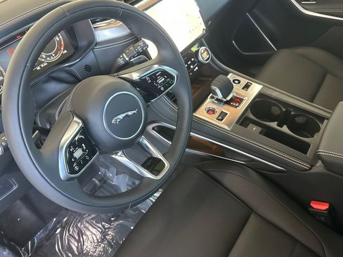 New 2026 Jaguar F-PACE R-Dynamic S AWD/4WD image 3