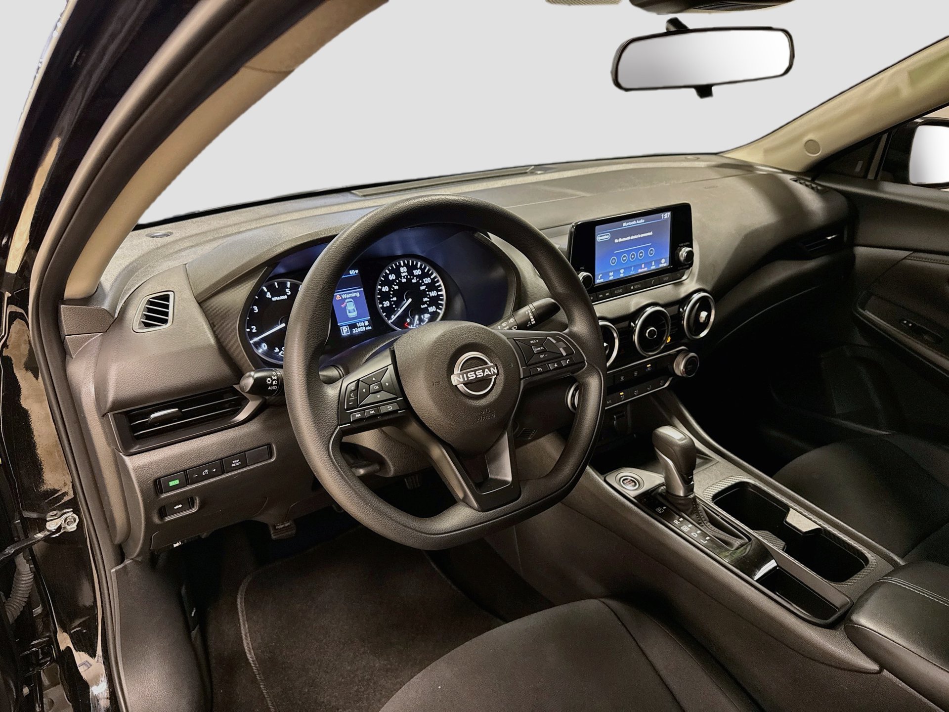 Used 2025 Nissan Sentra S FWD image 9
