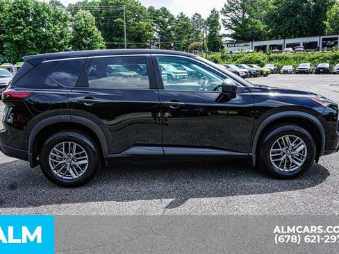 Used 2025 Nissan Rogue S FWD image 9