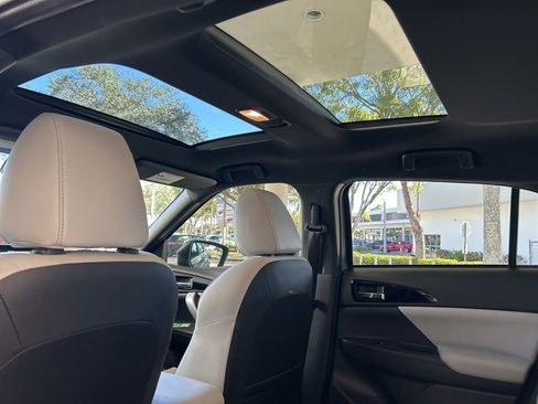 New 2026 Mitsubishi Eclipse Cross SEL image 16