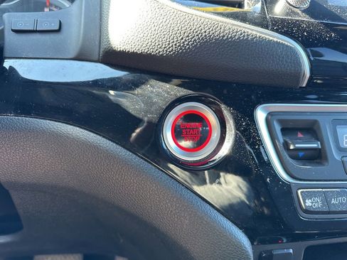 Used 2023 Honda Ridgeline Black Edition image 24