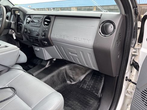 Used 2015 Ford F250 XL w/ XL Value Package AWD/4WD image 14