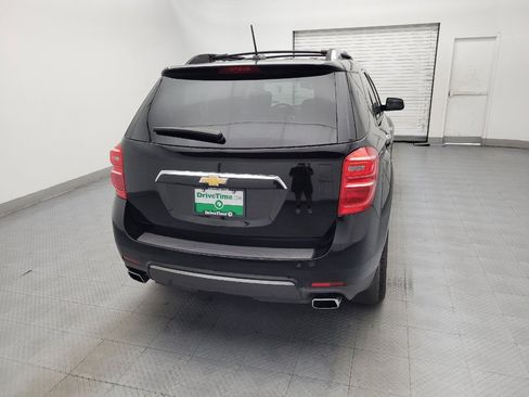 Used 2017 Chevrolet Equinox Premier w/ Enhanced Convenience Package AWD/4WD image 7