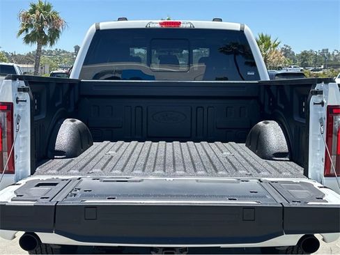 New 2025 Ford F150 Lariat w/ Equipment Group 502A High image 19