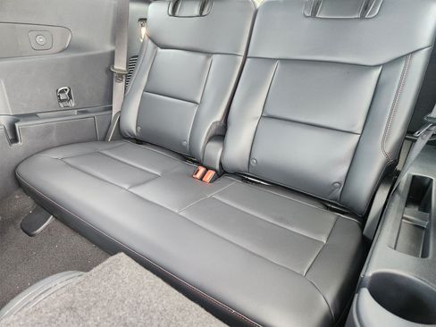 New 2026 Ford Explorer ST-Line w/ ST-Line Street Pack RWD image 21