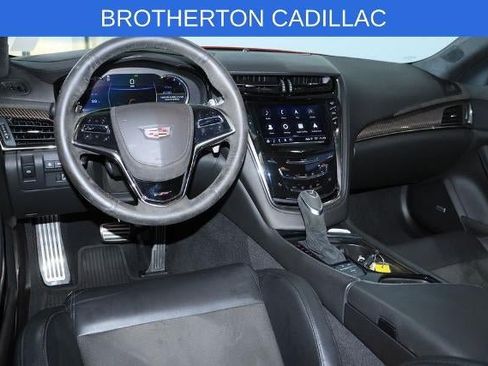 Used 2019 Cadillac CTS V w/ Luxury Package RWD image 27