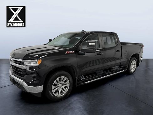 Used 2024 Chevrolet Silverado 1500 LT image 1