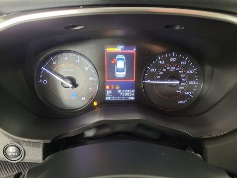 Used 2018 Subaru Crosstrek 2.0i Premium w/ Eyesight System image 11