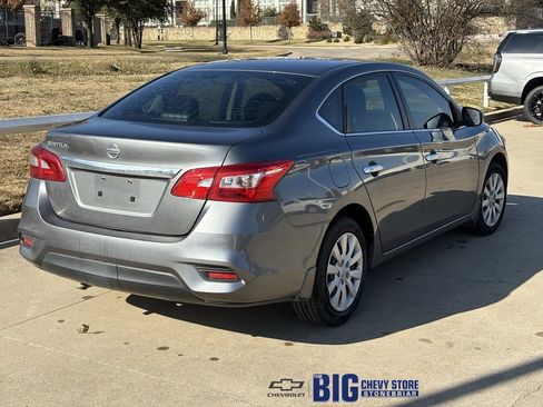 Used 2017 Nissan Sentra S image 4