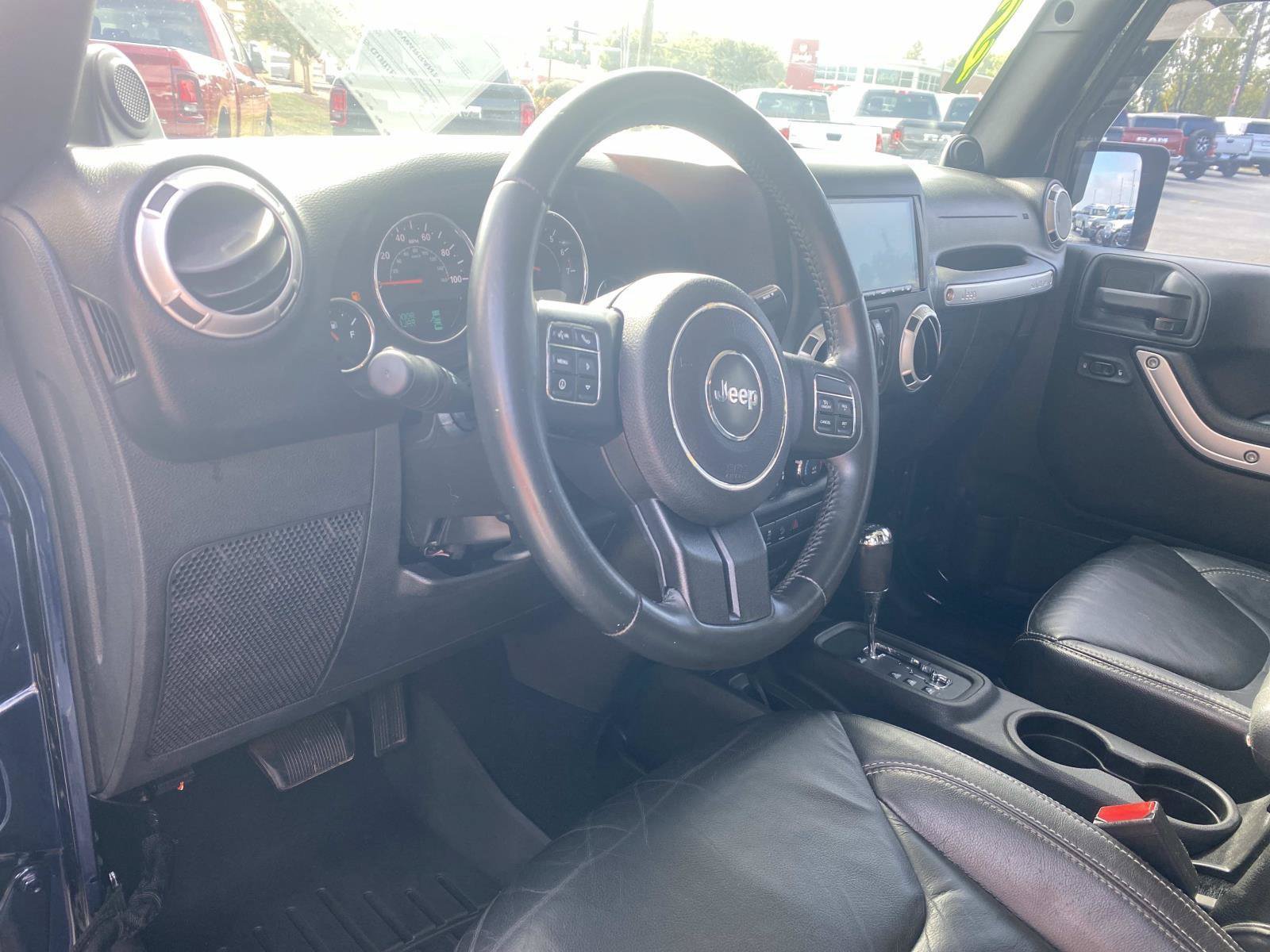 Used 2013 Jeep Wrangler Unlimited Sahara w/ Connectivity Group AWD/4WD image 24