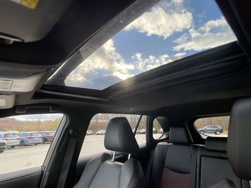 Used 2022 Toyota RAV4 XSE w/ Weather Package image 23