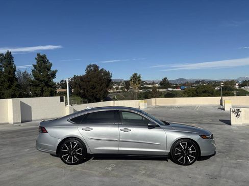 Used 2023 Honda Accord Touring image 32