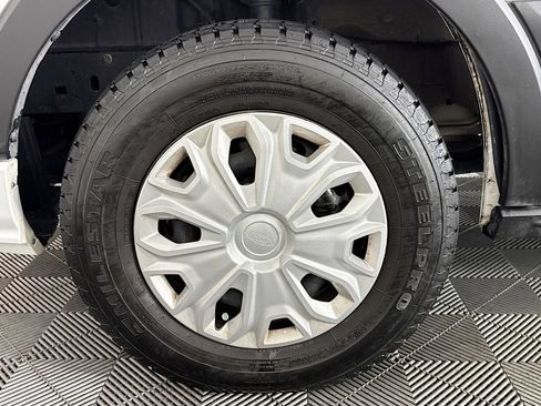 Used 2022 Ford Transit 350 XLT image 33