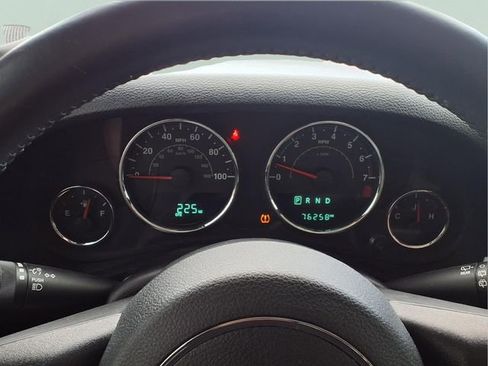 Used 2015 Jeep Wrangler Unlimited Sport w/ Quick Order Package 24S image 15