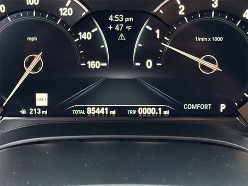 Used 2017 BMW 540i image 28